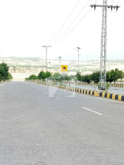 5 Marla Semi Develop Plot