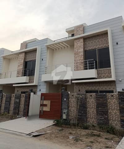 Aesthetic Good Location House Of 6 Marla For Sale Is Available Aesthetic Good Location House Of 6 Marla For Sale Is Available