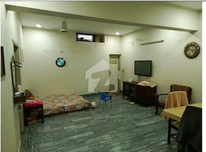 I-8 Beautiful Upper Poration For Rent.