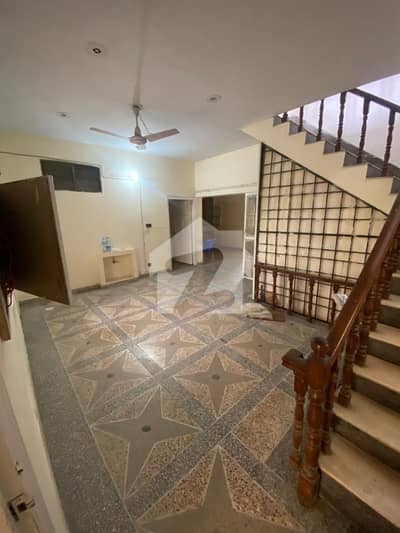 I-8 Beautiful Upper Poration For Rent. I-8 Beautiful Upper Poration For Rent.