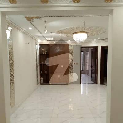 پیراگون سٹی لاہور میں 5 کمروں کا 10 مرلہ مکان 4.5 کروڑ میں برائے فروخت۔