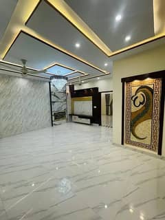 Upper Portion of 10 Marla House Is Available For Rent In Bahria Town Lahore