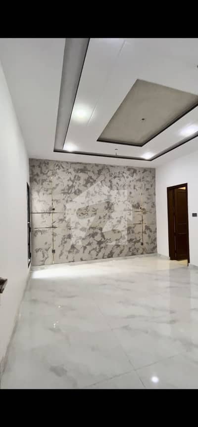 Bungalow 200sqyd For Sale Palm Village