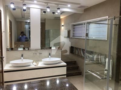 1 Kanal House Good Condition Available For Sale In Bahria Town Lahore. 1 Kanal House Good Condition Available For Sale In Bahria Town Lahore.