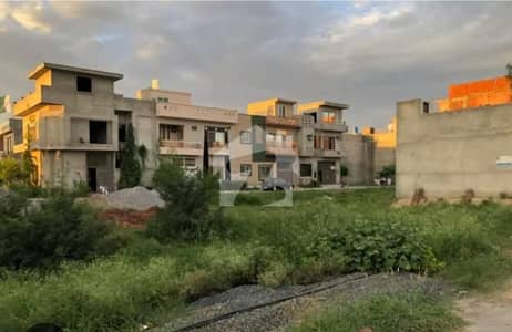4 Marla Residential Plot Available For Sale
