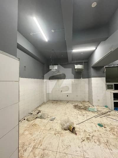Shop Of 550 Square Yards Available In Gulistan-e-Jauhar - Block 2 For Rent