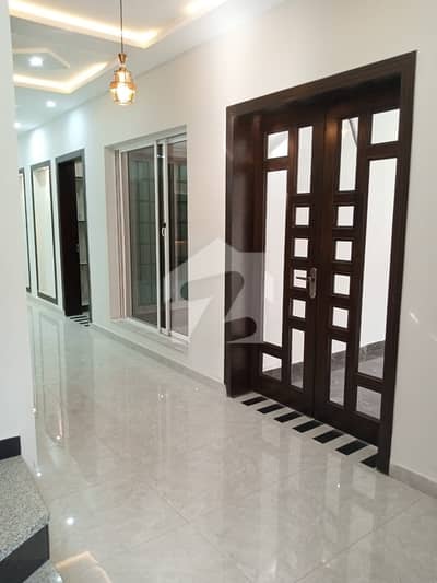 Brand new tile floor 40*80 double storey house for rent in korang town