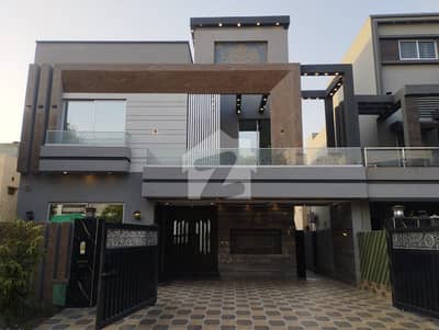 10 Marla House For Rent Sector C Bahria Town Lahore