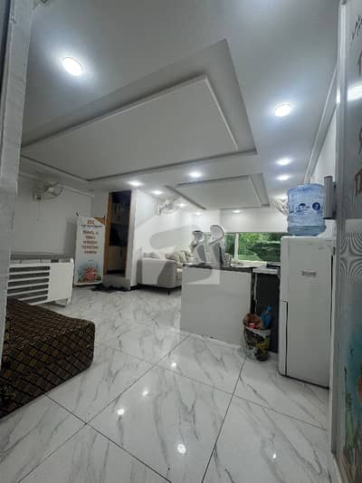 بلیو ایریا اسلام آباد میں 1 مرلہ Studio دفتر 2.0 کروڑ میں برائے فروخت۔