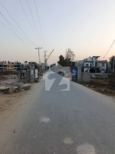 10 MARLA PLOT FOR SALE IN EDEN RESIDENCIA COLLEGE ROAD LAHORE