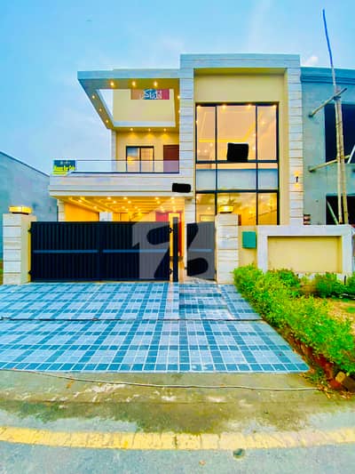 8 Marla Prime Location Modern House for Sale in Bahria Orchard Phase 2| Ideal Family Home 8 Marla Prime Location Modern House for Sale in Bahria Orchard Phase 2| Ideal Family Home