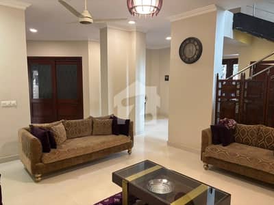 400 Yards Super Luxury Bungalow Available For Sale 400 Yards Super Luxury Bungalow Available For Sale
