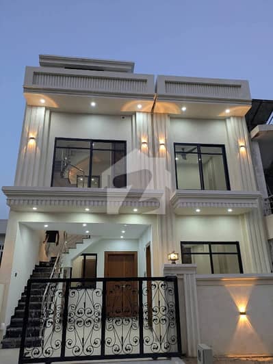 5 Marla Brand New House For Sale In Block F