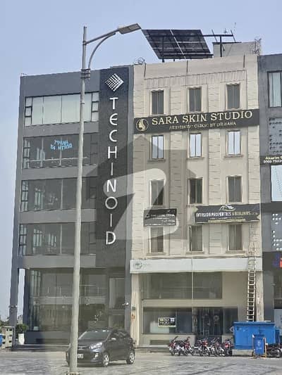 8 Marla ( 1800 sq. Ft. ) Commercial Floor Available For Rent On Prime Location Of CCA Block Phase 6