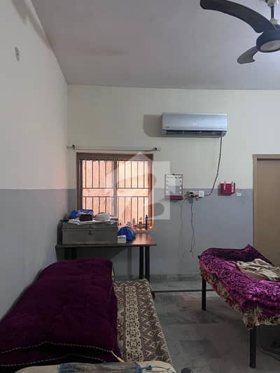 10 Marla Single Storey House Available For Sale In H15 At Very Reasonable Price
