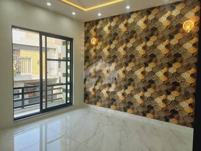 5 Marla House 4 Bed New Garden Block
