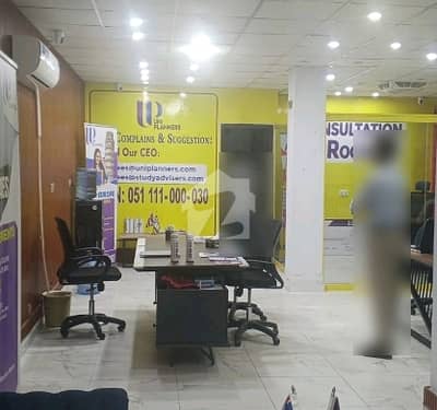 کیولری گراؤنڈ لاہور میں 4 مرلہ Studio دفتر 1.1 لاکھ میں کرایہ پر دستیاب ہے۔
