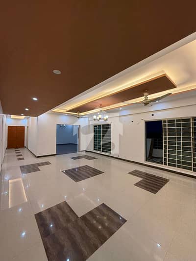12 MARLA FLAT IS AVAILABLE IN ASKARI 11 SECTOR B AT SUPER HOT LOCATION.