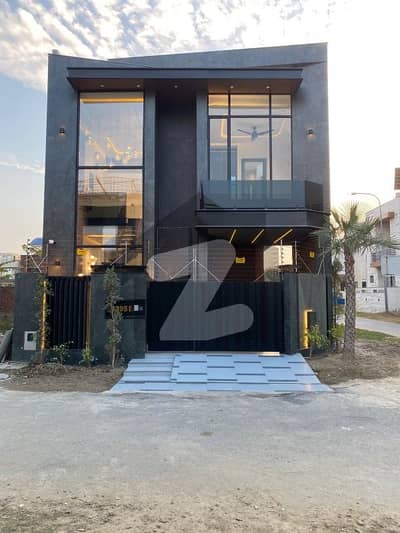 5 Marla House For Sale In DHA Phase 9 Town Near To Park And Mosque Commercial Prime Location