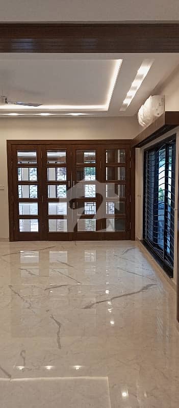 F-7 Just Like Brand New House For Sale Prime Location