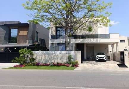 Full Basement Fully Furnished With Pool And Lift 1 Kanal Brand New House For Sale in DHA Phase 6 Prime Location Near To Dolmen Mall And Commercial.
