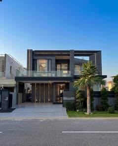 SYED BROTHERS PROUDLY OFFERS: 1-Kanal Elegant And Fully Maintained Modern Bungalow Is Available In The Best Block Of DHA Lahore. SYED BROTHERS PROUDLY OFFERS: 1-Kanal Elegant And Fully Maintained Modern Bungalow Is Available In The Best Block Of DHA Lahore.
