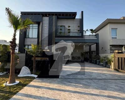 1 KANAL FULLY FURNISHED BRAND NEW BUNGALOW FOR SALE IN PHASE 6 DHA LAHORE