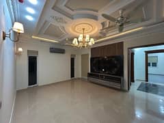 1 KANAL UPPER PORTION | ELEVATED LIVING IN THE HEART OF DHA LAHORE WITH AC INSTALLED AND WITH SERVANT ROOM