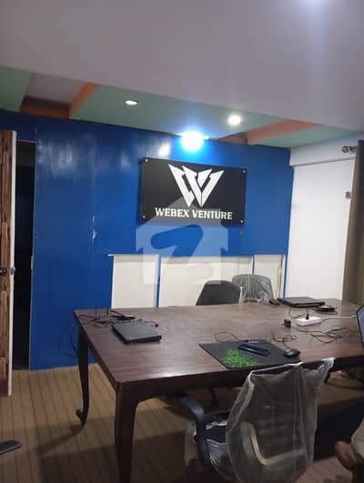 maznine floor for rent 750 sqft chambers/washroom dha phase 5 badar commerical