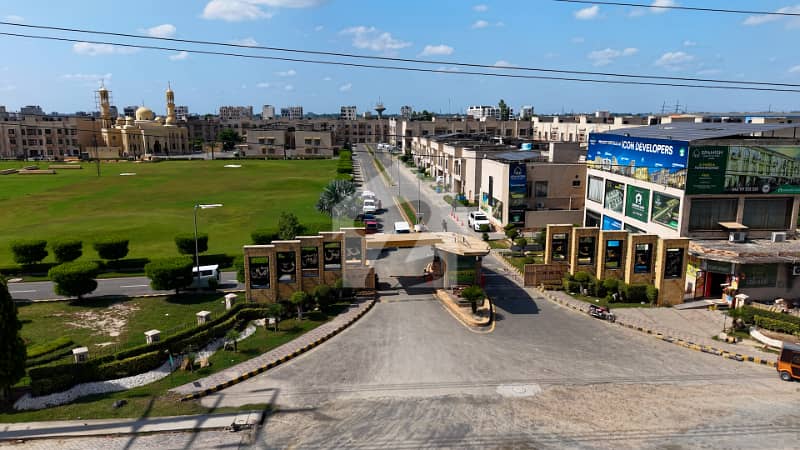 3 & 5 Marla Residential And Commercial Plots Are Available 3 & 5 Marla Residential And Commercial Plots Are Available
