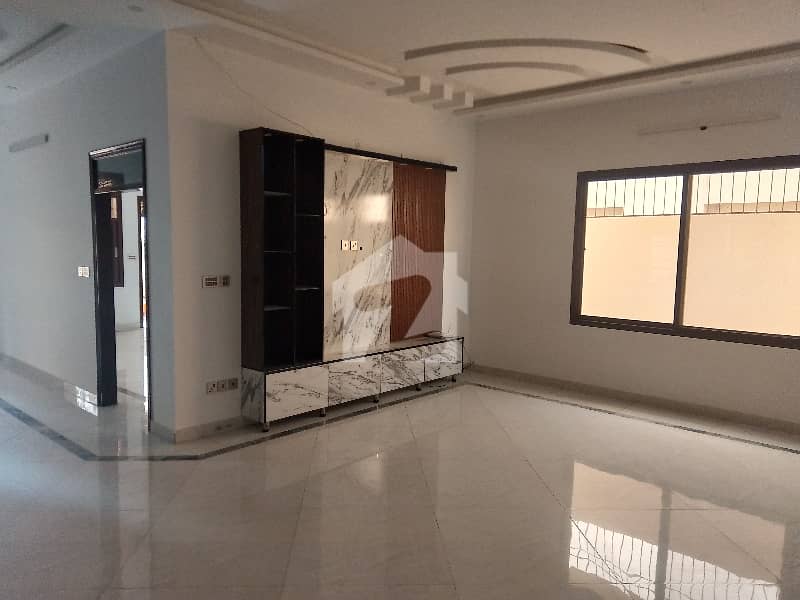 A Perfect 240 Sq Yards Awaits! A Perfect 240 Sq Yards Awaits!