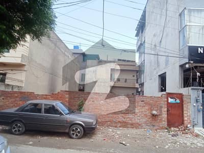 پاک عرب ہاؤسنگ سوسائٹی فیز 1 پاک عرب ہاؤسنگ سوسائٹی,لاہور میں 10 مرلہ رہائشی پلاٹ 2.6 کروڑ میں برائے فروخت۔