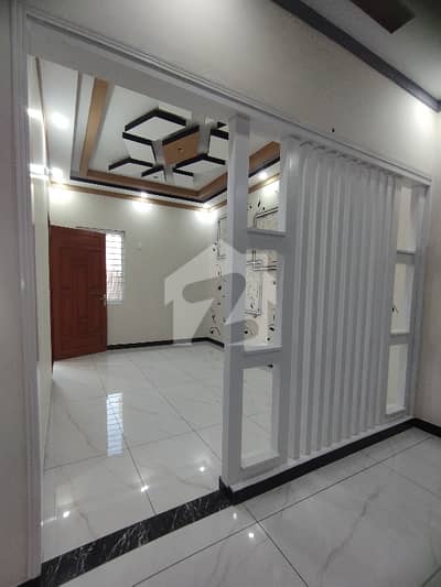 SINGLE STOREY House + 02 Rooms On Top