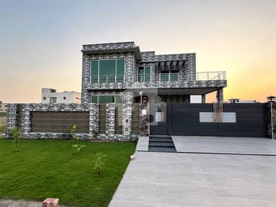 1 Kanal Owner Built House Available For Rent in DHA Phase 7 U Block 1 Kanal Owner Built House Available For Rent in DHA Phase 7 U Block