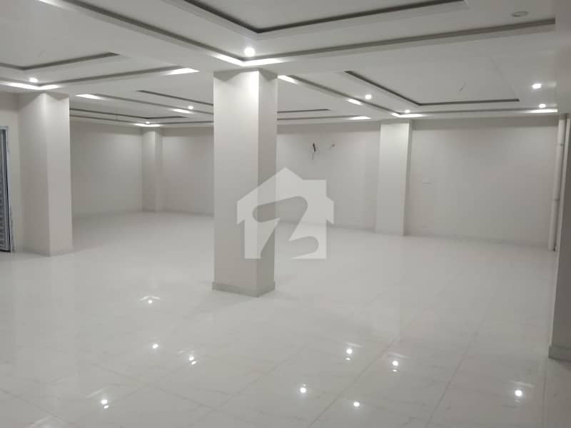 E-11 Office Sized 5000 Square Feet For Rent E-11 Office Sized 5000 Square Feet For Rent