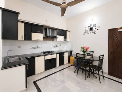 2 Bed DD Portion For Sale In Delhi Saudagran Society Near Jamia Millia College 80 Sq Yards