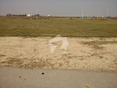 Low Budget Good Investment At Beautiful Location 5 Marla Plot For Sale