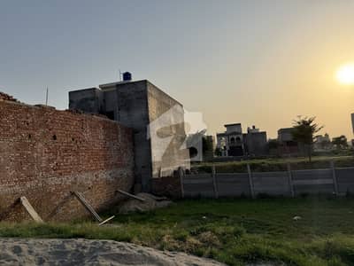 بسم اللہ ہاؤسنگ سکیم ۔ اقبال بلاک بسم اللہ ہاؤسنگ سکیم,جی ٹی روڈ,لاہور میں 4 مرلہ رہائشی پلاٹ 60.0 لاکھ میں برائے فروخت۔