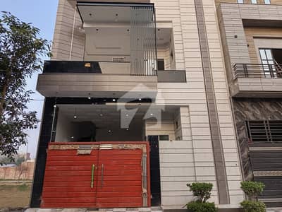 اوسس آرچرڈ سمندری روڈ,فیصل آباد میں 4 مرلہ مکان 1.85 کروڑ میں برائے فروخت۔