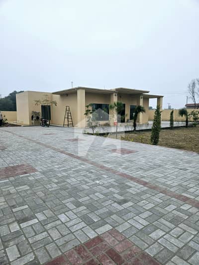 بیدیاں روڈ لاہور میں 2 کمروں کا 3 کنال فارم ہاؤس 3.7 کروڑ میں برائے فروخت۔ بیدیاں روڈ لاہور میں 2 کمروں کا 3 کنال فارم ہاؤس 3.7 کروڑ میں برائے فروخت۔