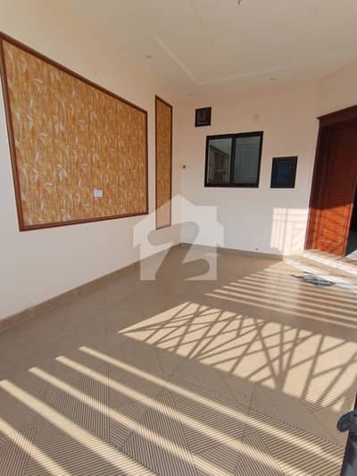A Well Designed House Is Up For rent In An Ideal Location In Faisalabad A Well Designed House Is Up For rent In An Ideal Location In Faisalabad