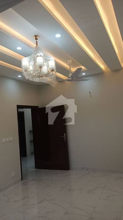 The Most Beautiful Luxury 8 Marla Portion Available For Rent  *Prime Location:*