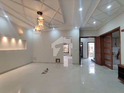 12 Marla Upper Portion Brand New For Rent In Media Town Block D