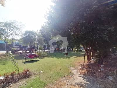 واپڈا ٹاؤن فیز 1 - بلاک جے2 واپڈا ٹاؤن فیز 1,واپڈا ٹاؤن,لاہور میں 10 مرلہ رہائشی پلاٹ 2.7 کروڑ میں برائے فروخت۔