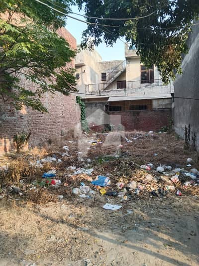 5 Marla Residential Plot Available For Sale On 40 FT. Road