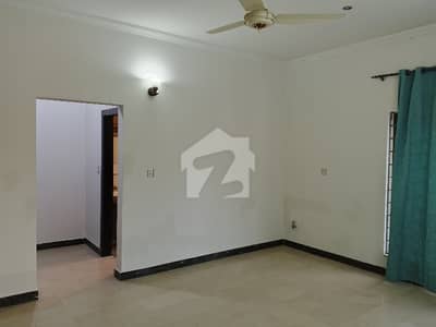 14 Marla Upper Portion Available For Rent