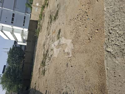 600 Sq. Yards Plot For Sale Prime Location On 150 Feet Main Road, Block 12, Gulistan-E-Johar, Karachi Ideal For Banquet Hall And School