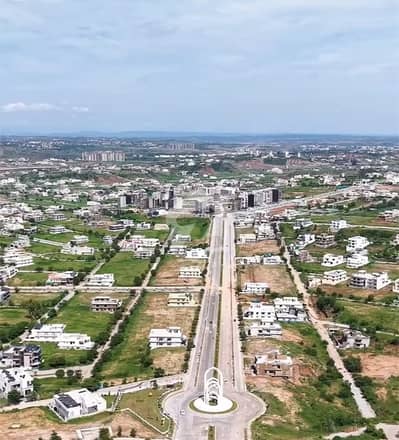 4 Marla Commercial For Sale In C2/C4 Service Road Near To Head Office