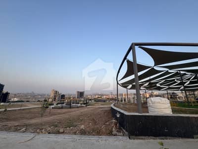 4 Marla Commercial For Sale In C2/C4 Service Road Near To Head Office