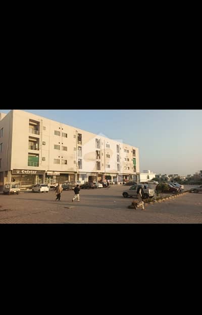 3 Beds Apartment Is Available For Sale On Prime Location 3 Beds Apartment Is Available For Sale On Prime Location